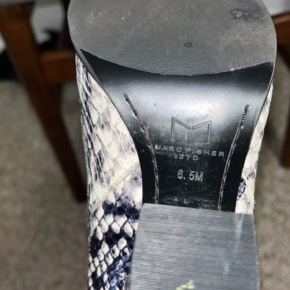 Marc Fisher Alva Black Multi Texture Boot Size 6.5 - image 6